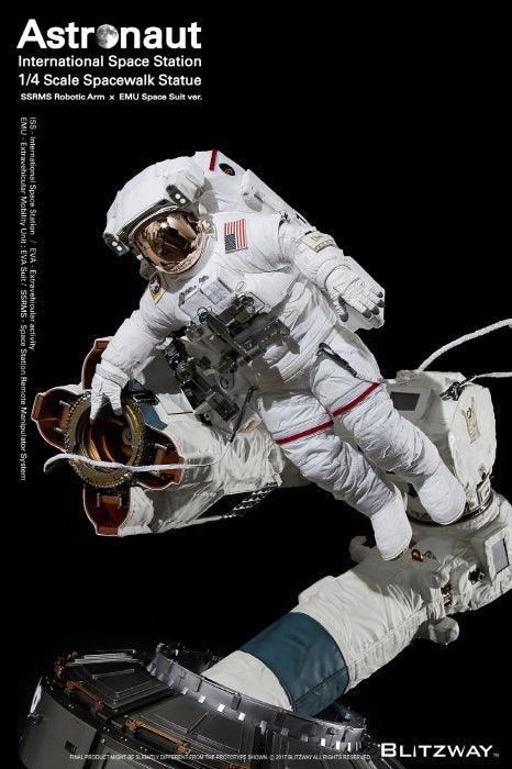 Blitzway BW-SS-20201 Astronaut Walk Statue 1/4 Scale Sculptures【In Stock】 - ToyFury