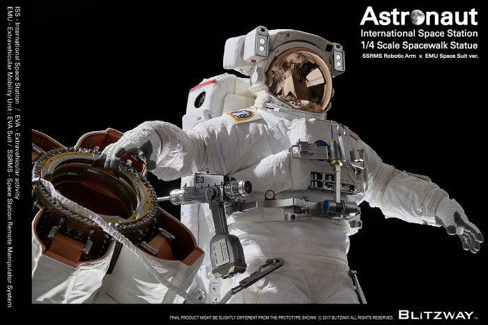 Blitzway BW-SS-20201 Astronaut Walk Statue 1/4 Scale Sculptures【In Stock】 - ToyFury