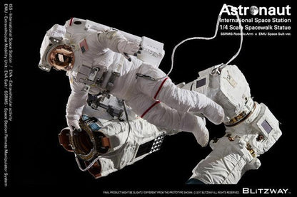 Blitzway BW-SS-20201 Astronaut Walk Statue 1/4 Scale Sculptures