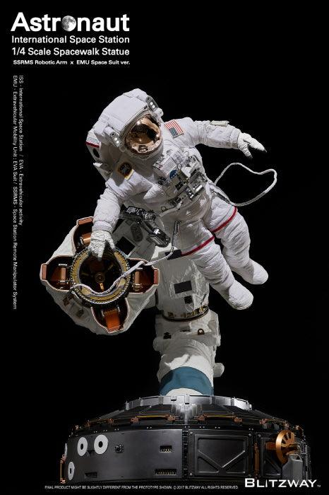 Blitzway BW-SS-20201 Astronaut Walk Statue 1/4 Scale Sculptures【In Stock】 - ToyFury