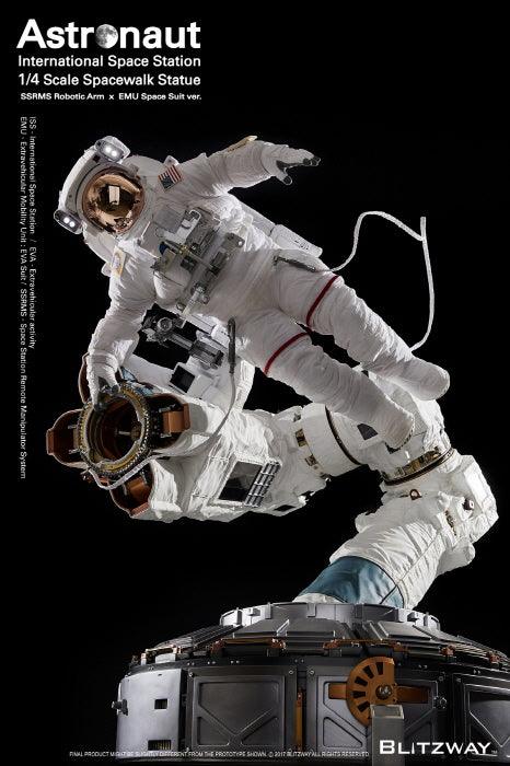 Blitzway BW-SS-20201 Astronaut Walk Statue 1/4 Scale Sculptures【In Stock】 - ToyFury