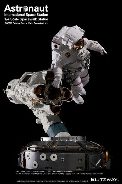 Blitzway BW-SS-20201 Astronaut Walk Statue 1/4 Scale Sculptures【In Stock】 - ToyFury