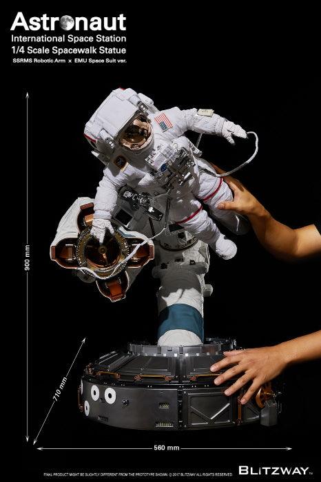 Blitzway BW-SS-20201 Astronaut Walk Statue 1/4 Scale Sculptures【In Stock】 - ToyFury