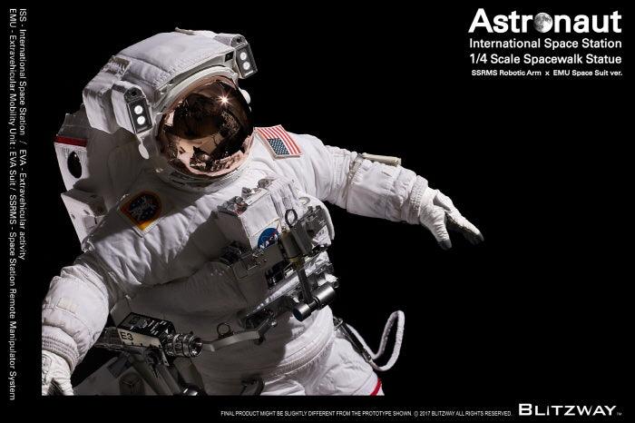 Blitzway BW-SS-20201 Astronaut Walk Statue 1/4 Scale Sculptures【In Stock】 - ToyFury