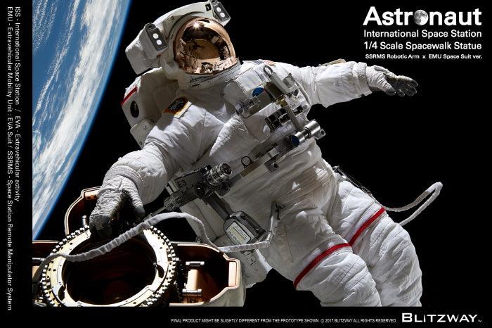 Blitzway BW-SS-20201 Astronaut Walk Statue 1/4 Scale Sculptures【In Stock】 - ToyFury