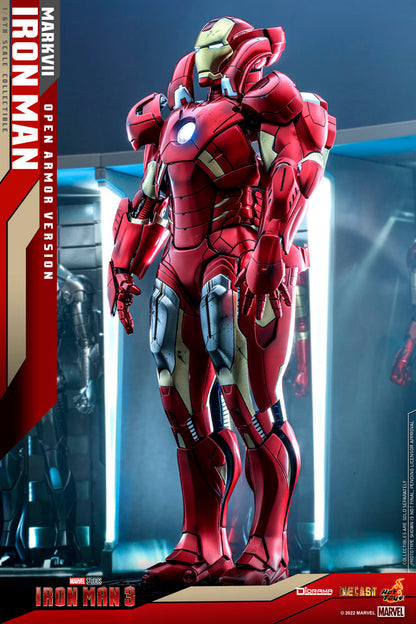 HOTTOYS DS004D51 IRON MAN MARK VII (OPEN ARMOR VERSION)