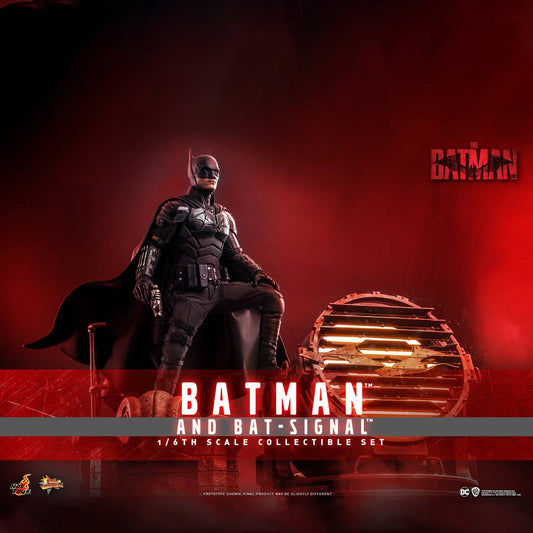 HOTTOYS MMS641 BATMAN A.K.A ROBERT PATTINSON AND BAT-SIGNAL FIGURE SET