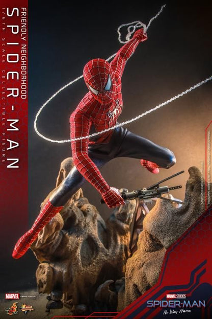 HOTTOYS MMS662 Spider-Man: No Way Home - Friendly Neighborhood Spider-Man Deluxe 1/6th Scale Collectible Figure