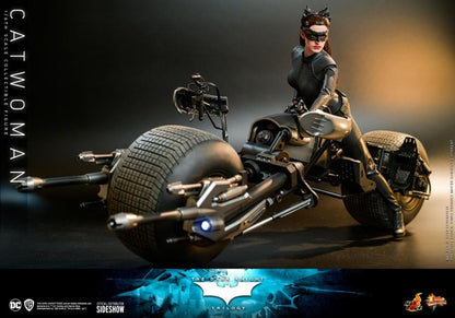 Hot Toys DC The Dark Knight Trilogy Catwoman 1/6 Scale Figure MMS627