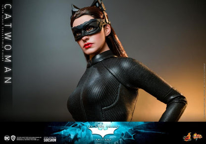 Hot Toys DC The Dark Knight Trilogy Catwoman 1/6 Scale Figure MMS627