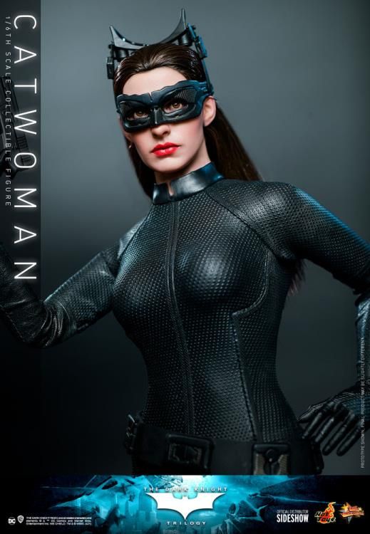 Hot Toys DC The Dark Knight Trilogy Catwoman 1/6 Scale Figure MMS627