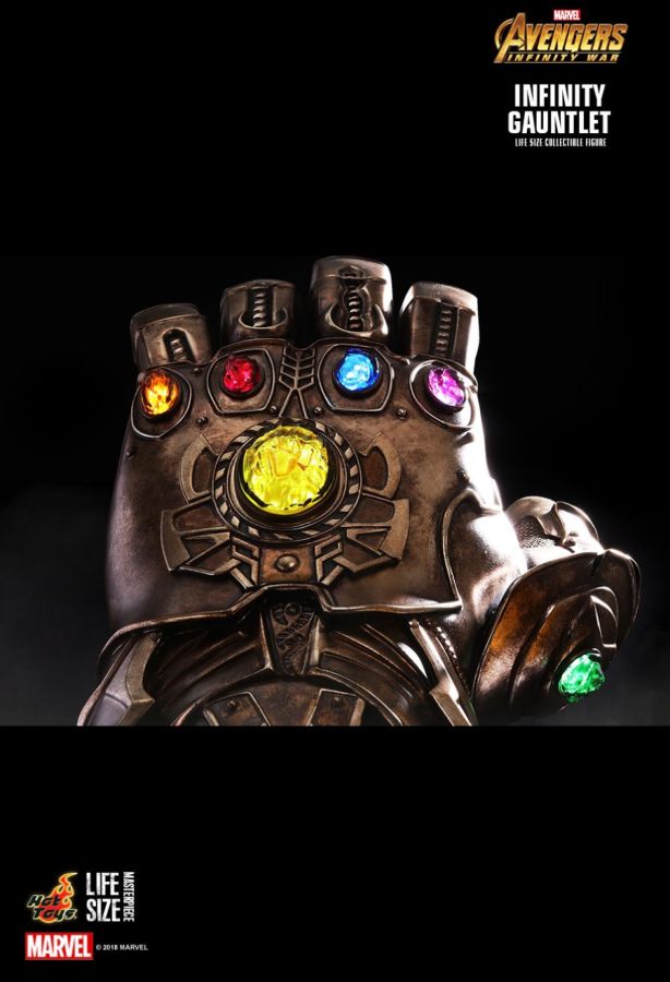 Hot Toys HOTLMS006 Avengers 3: Infinity War - Infinity Gauntlet 1:1 Scale Life-Size Replica