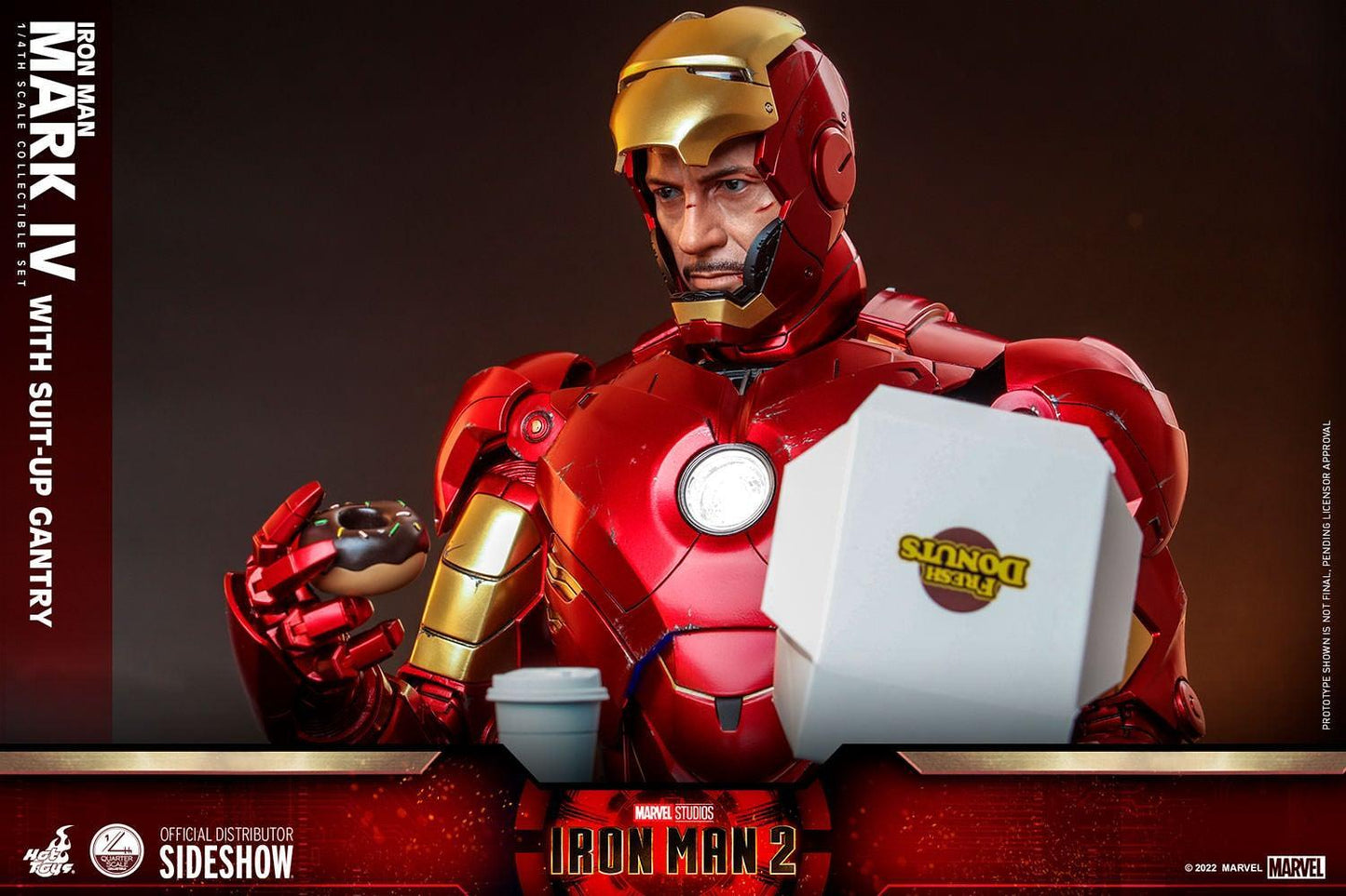 Hot Toys Iron Man 2 - Iron Man Mark IV with Suit-Up Gantry Deluxe 1/4 Scale Hot Toys Action Figure Set