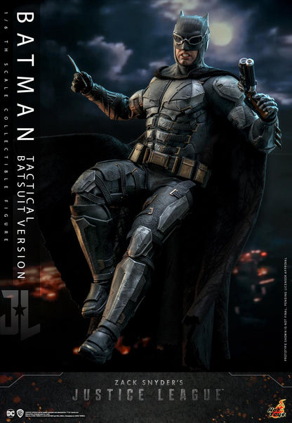 Hot Toys DC Justice League 2021 Batman Tactical Batsuit 1:6 Scale Figure TMS085 - ToyFury