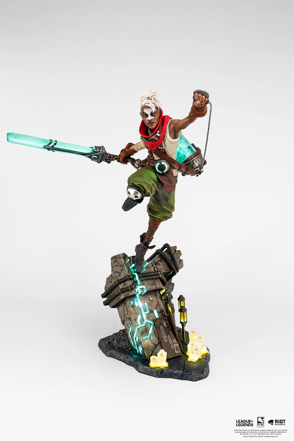 PureArts PA006LOL EKKO 1/4 Scale Statue