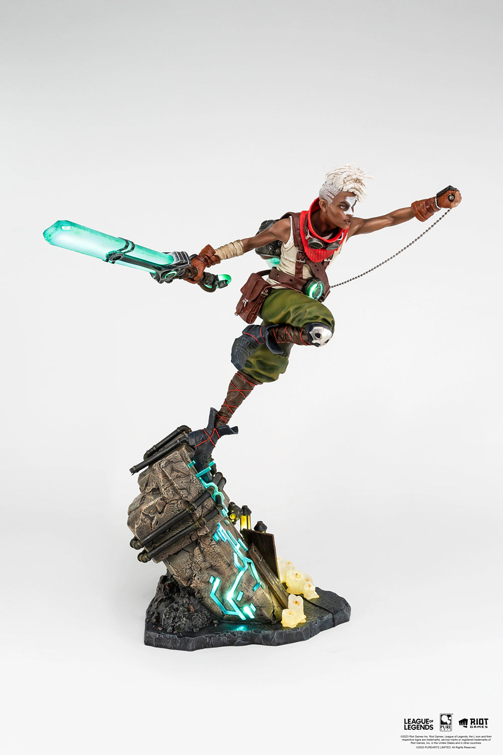 PureArts PA006LOL EKKO 1/4 Scale Statue