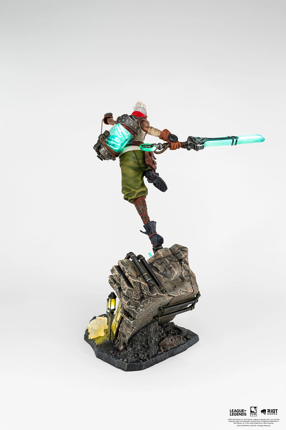 PureArts PA006LOL EKKO 1/4 Scale Statue