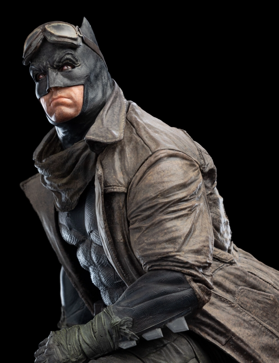 Weta Zack Snyder's Justice League (2021) - Knightmare Batman 1/4 Scale Statue