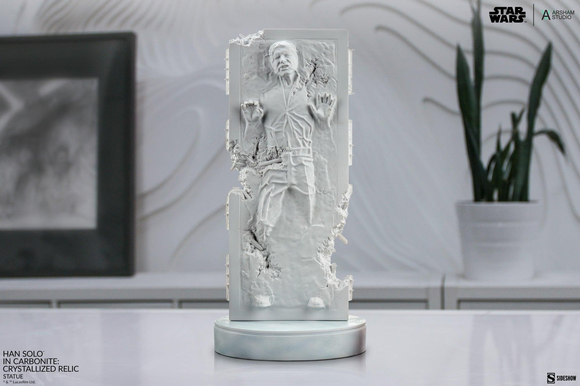 Sideshow HAN SOLO™ IN CARBONITE™: CRYSTALLIZED RELIC Statues 700235 - ToyFury