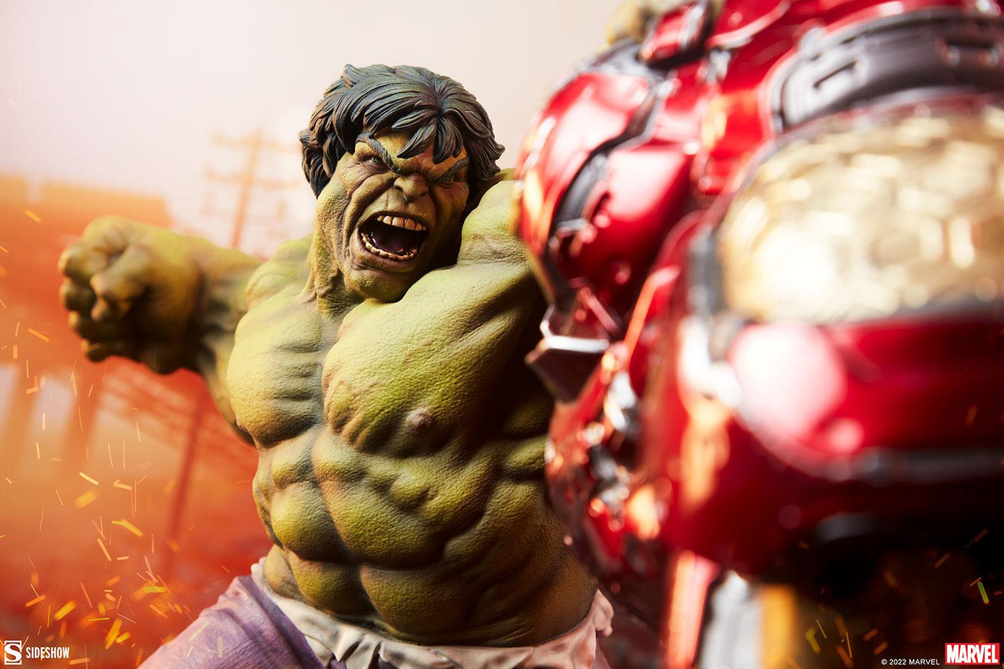 Sideshow The Avengers - Hulk vs Hulkbuster 19” Maquette Statue 200571 - ToyFury