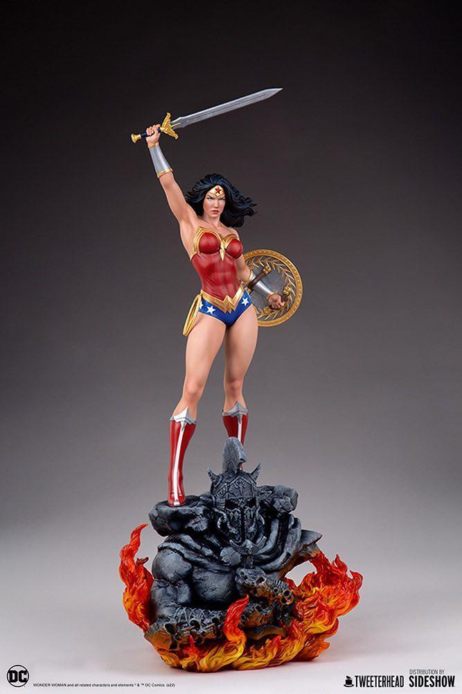 Sideshow DC Wonder Woman Maquette 1/6 908879 - ToyFury